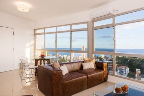 Luxury Surround Sea View Apartment